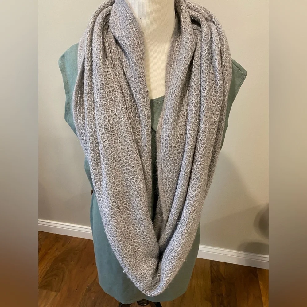 Calvin Klein Gray Knit Infinity Scarf